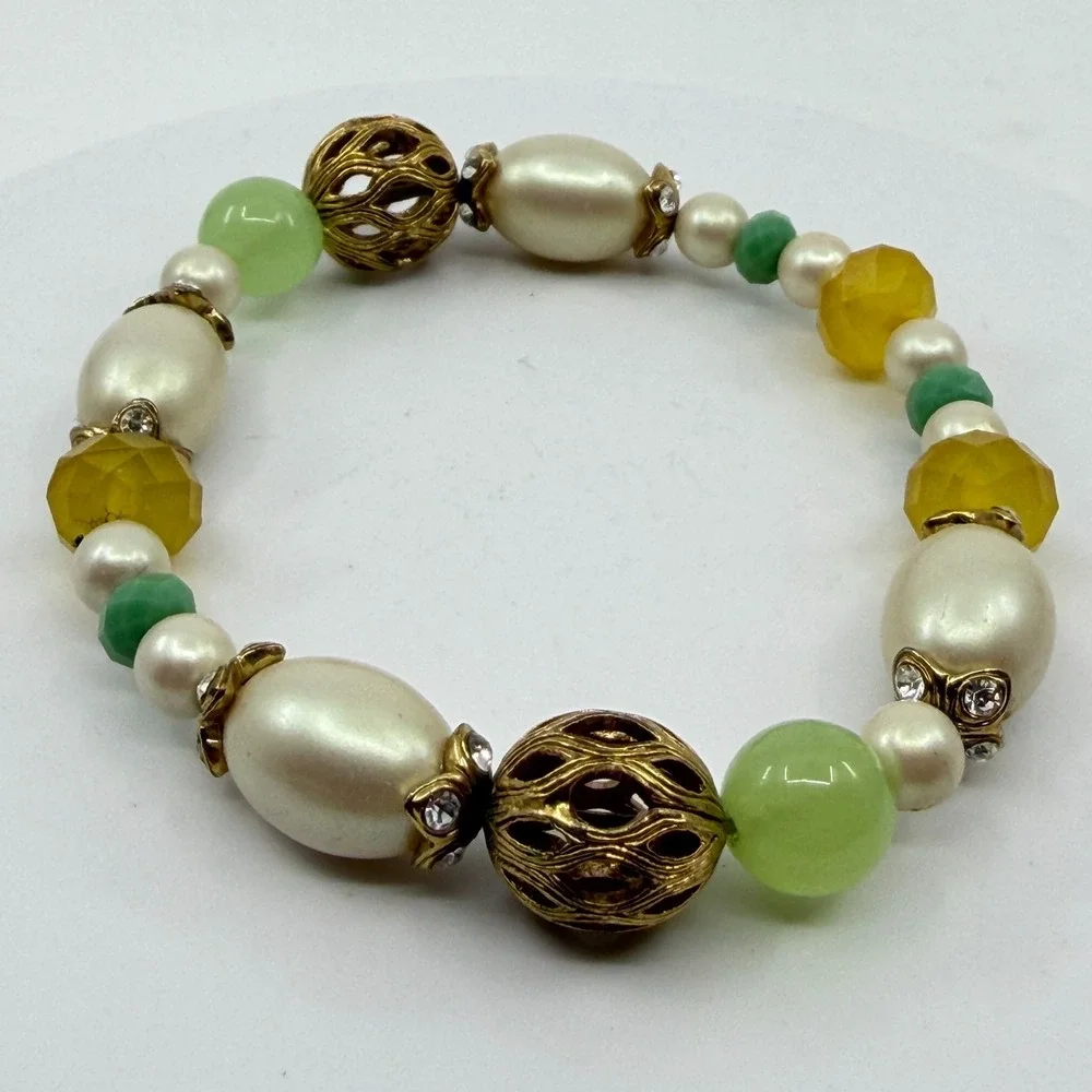 Monet coordinated necklace